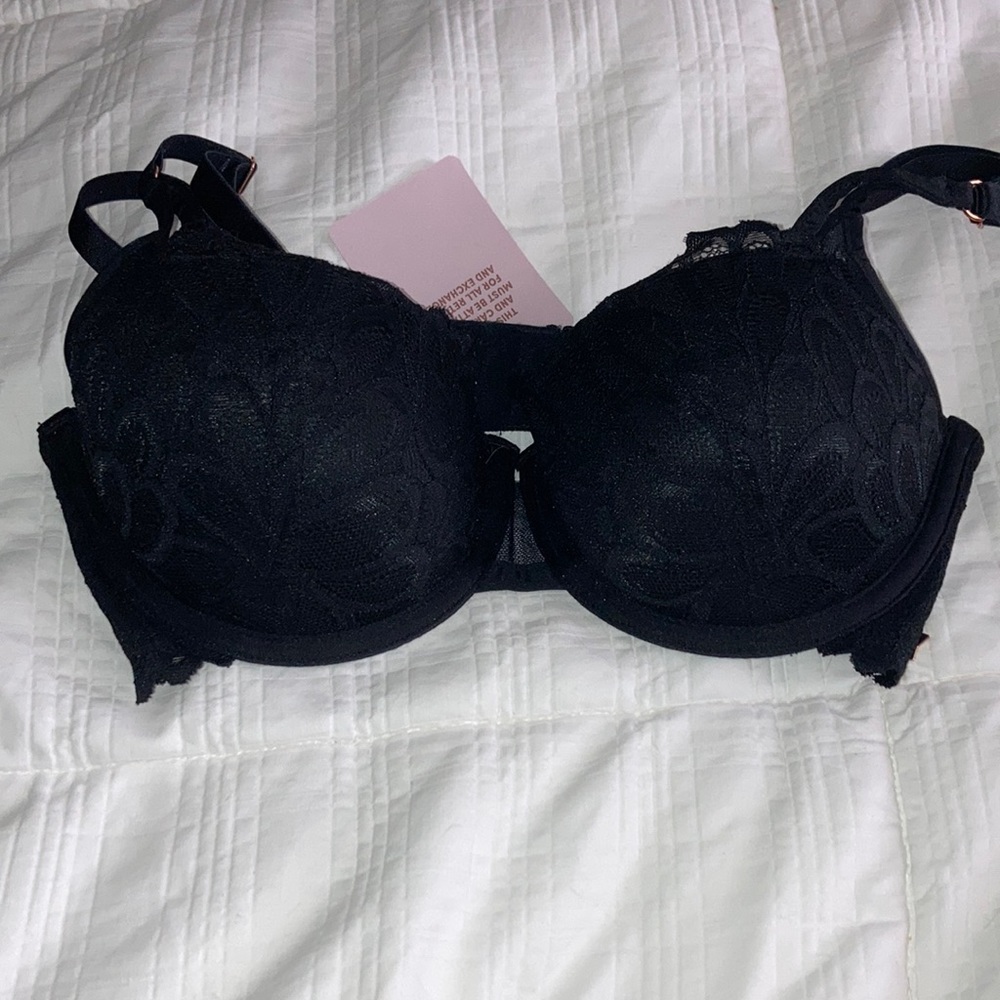 savage fenty rihanna black bra NWT